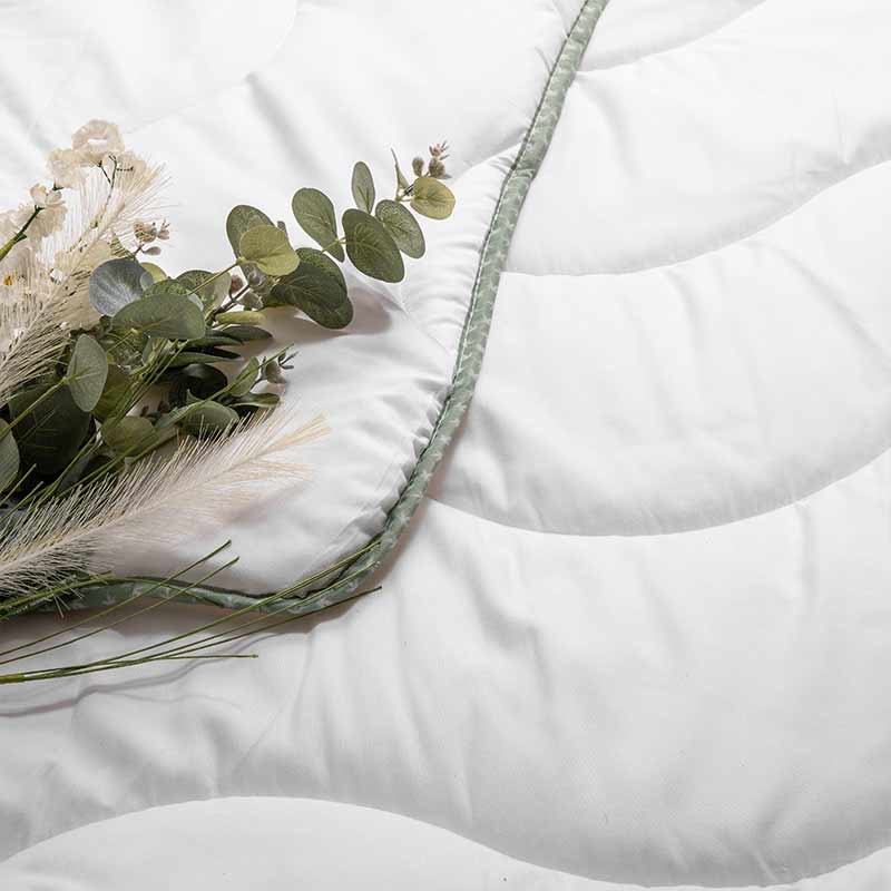 Dekbed Natuurlijk Hennep - 200x200 cm (Tweepersoons) - Fresh & Co - 300 gram - Dekbed-Discounter.nl aanbieding