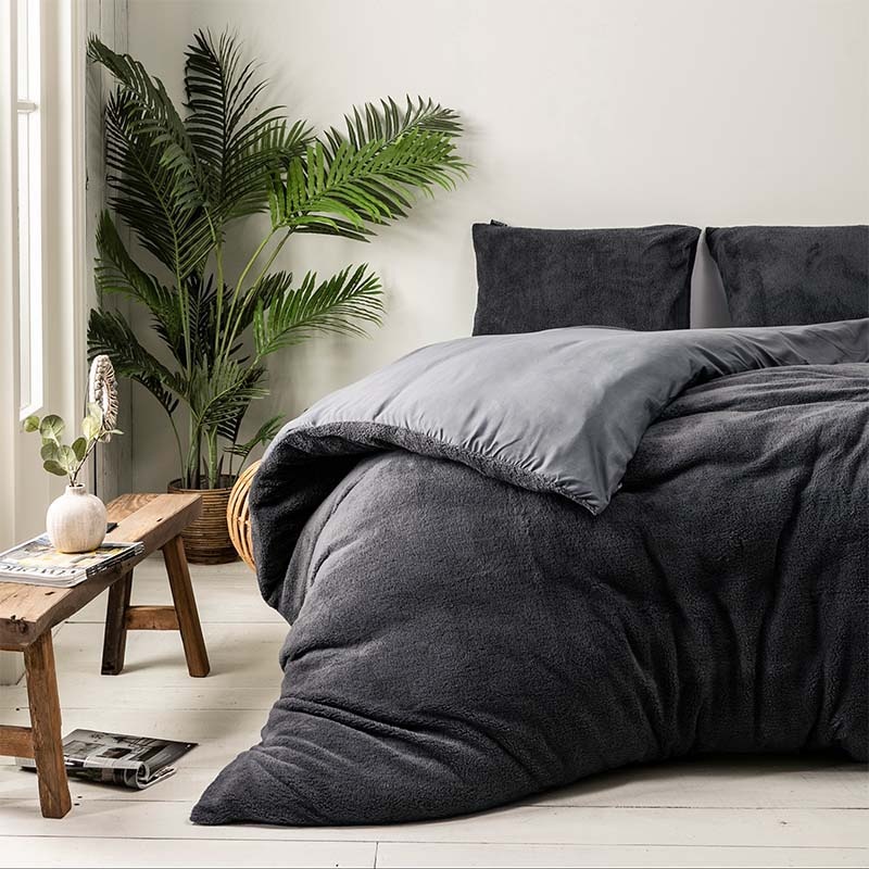 Dekbedovertrek Teddy - Tweepersoons (200x220 cm) - Antraciet Microvezel - Dessin: Effen - Fresh & Co - Dekbed-Discounter.nl aanbieding