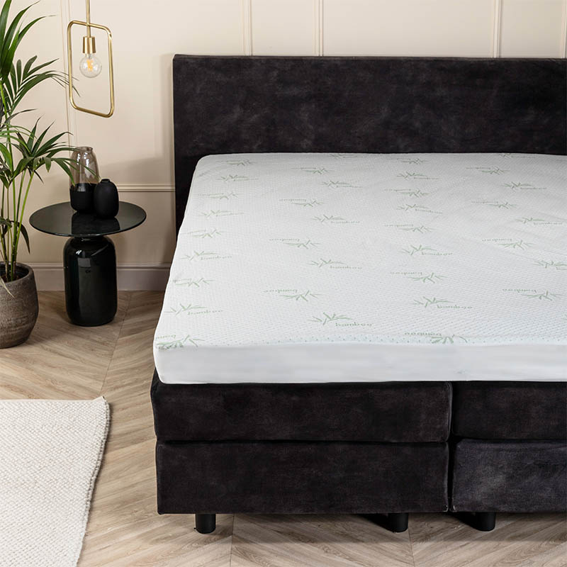 Bamboe Matrasbeschermer 160x200 cm Wit Fresh & Co - 160x200 cm - Fresh & Co - Dekbed-Discounter.nl aanbieding
